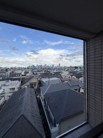 グリーンコーポ東高円寺の展望