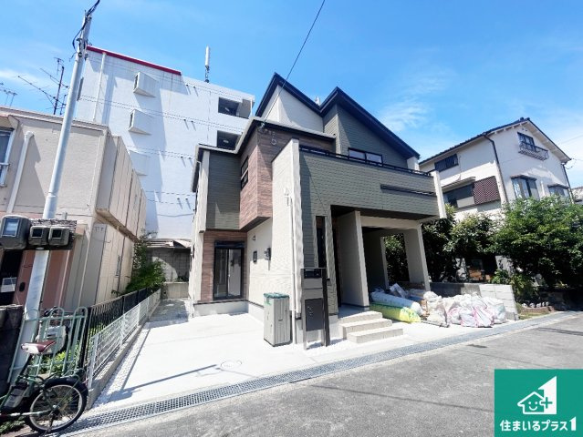 伊丹市松ケ丘　第2期　新築一戸建ての外観|安心の10年保証！外観を美しく保ち、雨水で汚れを落とします！気になることがありましたら、お気軽にお問い合わせください！