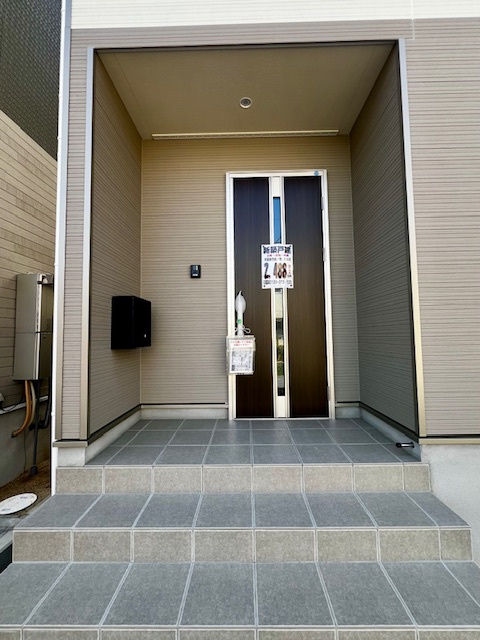 久留米市宮ノ陣第10-1の玄関