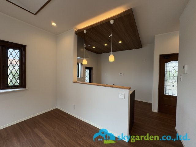 藤沢市並木台1丁目　中古戸建のキッチン|視界良好の対面キッチン