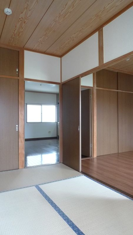 栗田ハイツの和室
