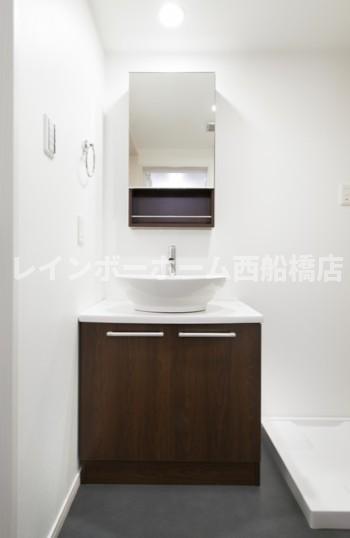 uno新松戸の独立洗面台