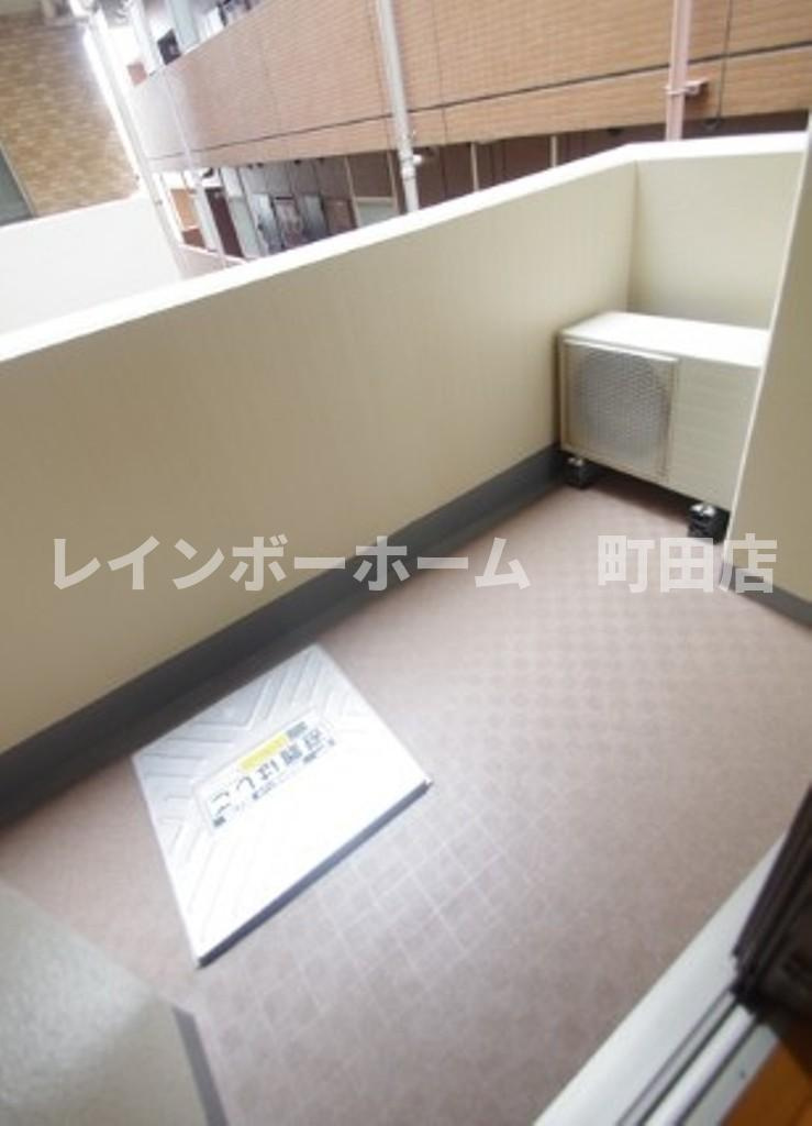 アーバンフラッツ町田※初期費用分割あと払いサービス利用可能物件のバルコニー