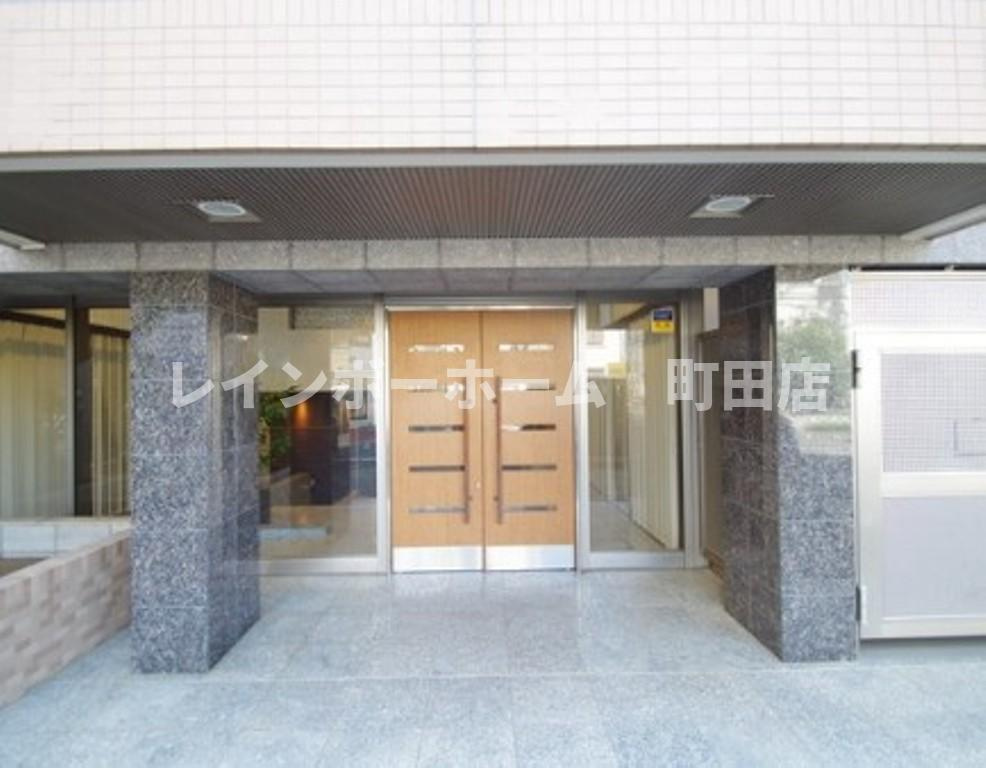 アーバンフラッツ町田※初期費用分割あと払いサービス利用可能物件のエントランス