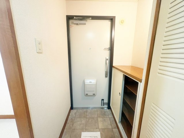 アークエサカの玄関