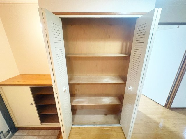 アークエサカの収納