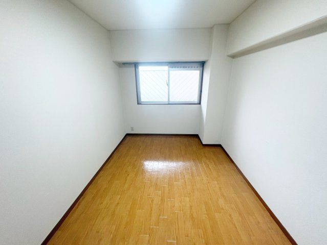 アークエサカの居間・リビング