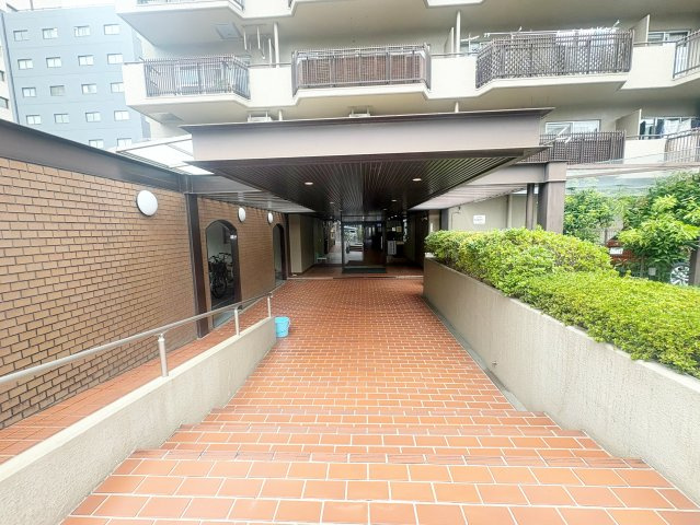 アークエサカのエントランス