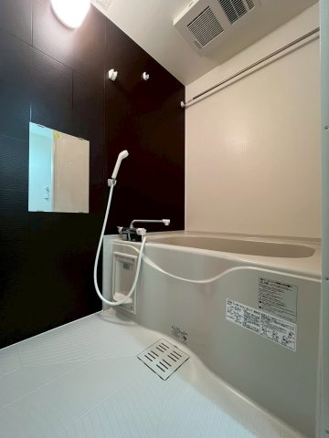 フジパレス西取石Ⅲ番館 の浴室|※別号室参考写真