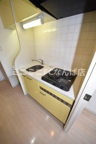 プレサンス難波リバーオアシスのキッチン
