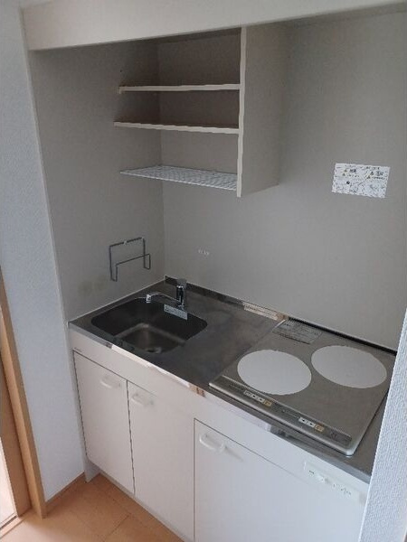 AXIS桜通内山のキッチン