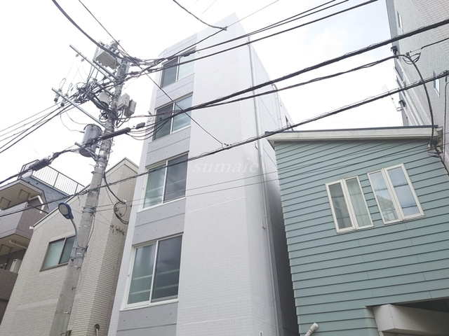 ｔｈｅ10　ＡＫＡＢＡＮＥ　ＷＥＳＴの外観|鉄筋コンクリート造です☆