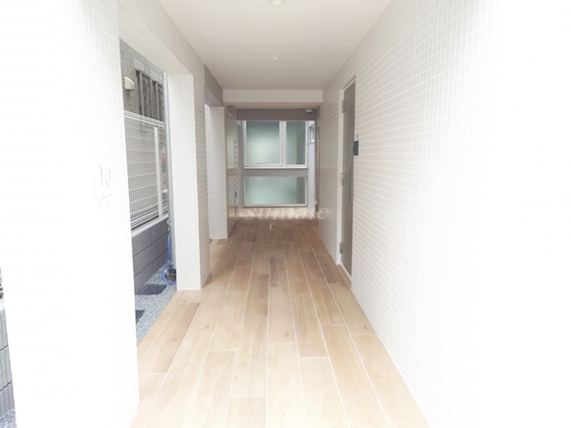 ｔｈｅ10　ＡＫＡＢＡＮＥ　ＷＥＳＴのエントランス|エントランスです☆