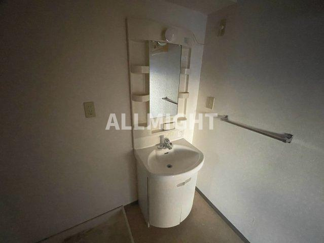 川崎市多摩区登戸の賃貸マンションの洗面所|★お部屋探しはオールマイト不動産までご相談下さい♪【044-543-9135】