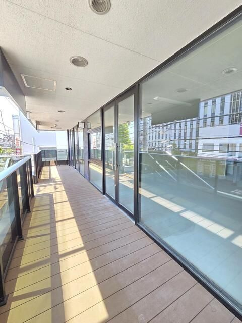 習志野市津田沼５丁目の店舗事務所のバルコニー