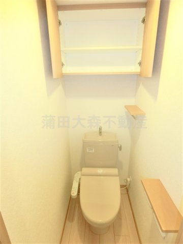 ルーブル東蒲田六番館のトイレ|温水暖房便座付きのトイレ！冬の寒い時期は暖房便座ありがたいですよね！