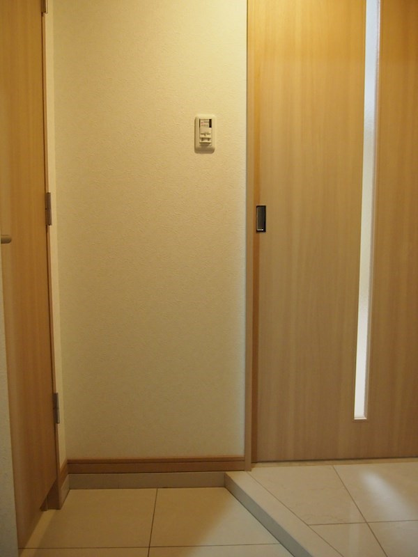 ルーブル東蒲田六番館の玄関