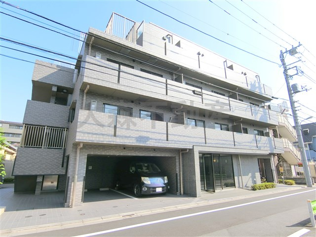 ルーブル東蒲田六番館の外観