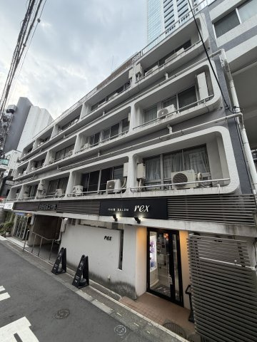 中野住研コーポの外観