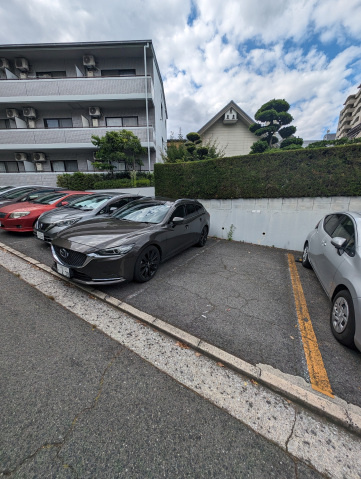 グリーンハイツ比治山の駐車場