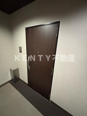 【玄関】 | ルフレ田園調布南 | 落ち着いた玄関です