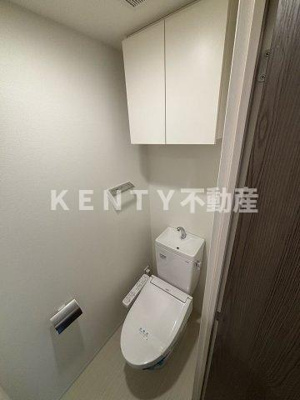 【トイレ】 | ルフレ田園調布南 | 落ち着いた色調のトイレです