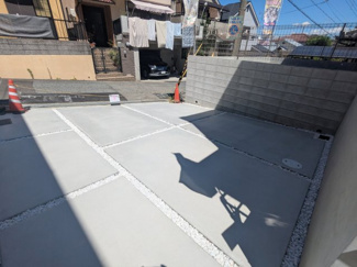 【駐車場】 | 緑町６丁目　新築戸建 | 駐車スペース並列2台分