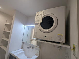 【設備】 | 緑町６丁目　新築戸建 | ガス衣類乾燥機付きで雨の日でもお洗濯物が溜まらずに済みます。