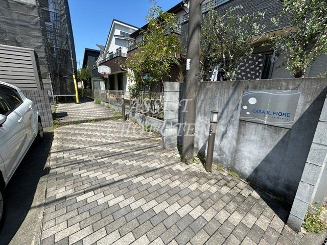カーサ　イル　フィオーレのエントランス