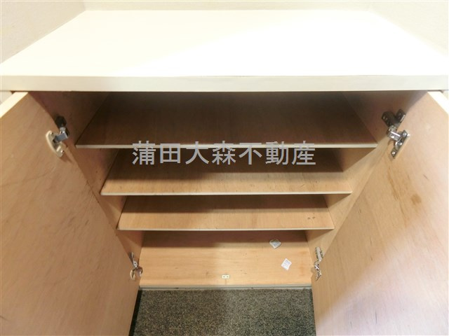 サニークレスト蒲田の収納|シューズボックス