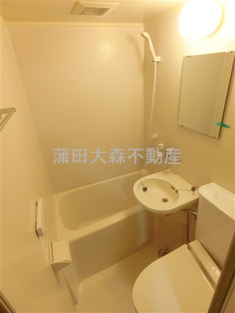 サニークレスト蒲田の浴室