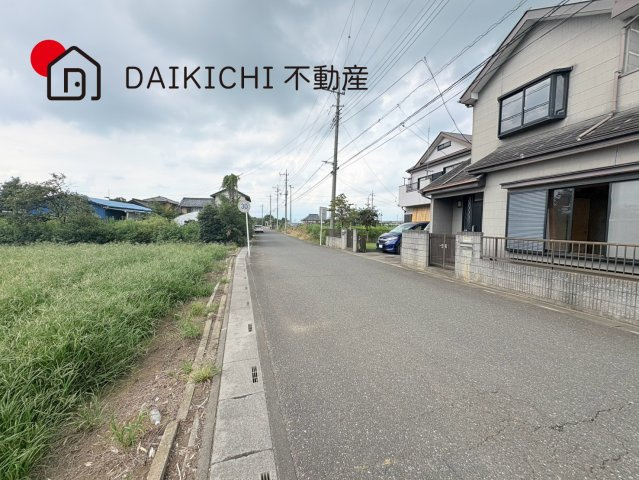 【前面道路含む現地写真】 | 鴻巣市常光　中古戸建