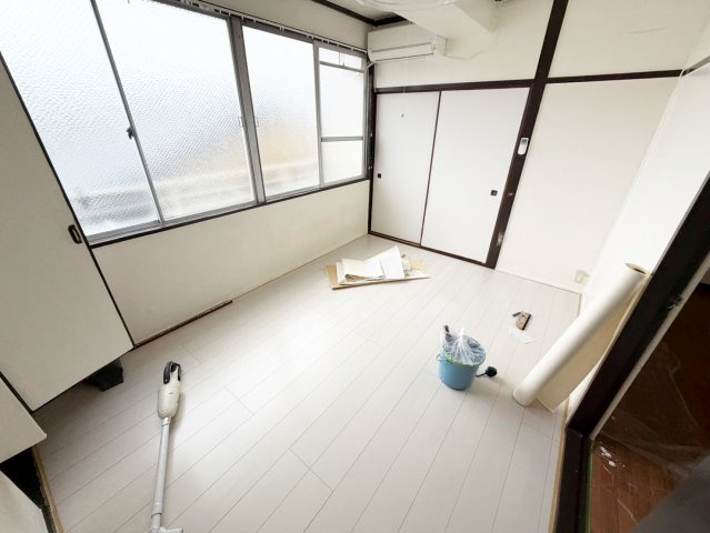 大櫛マンションの洋室