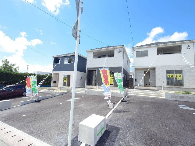 ♥♥読谷村大木第4-2号棟（全3棟）の前面道路含む現地写真|前面道路含む現地写真です