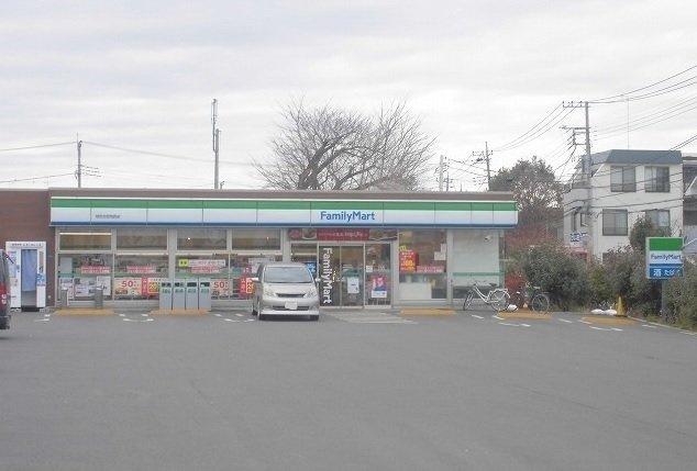 クリスタルメゾン　しらかばの周辺|ファミリーマートまで1000m