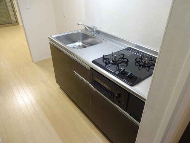 アデランテのキッチン|キッチン
