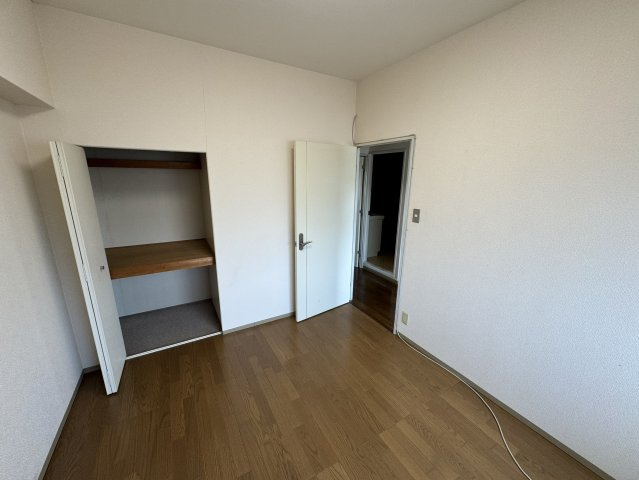 ライオンズマンション和歌山紀伊の洋室
