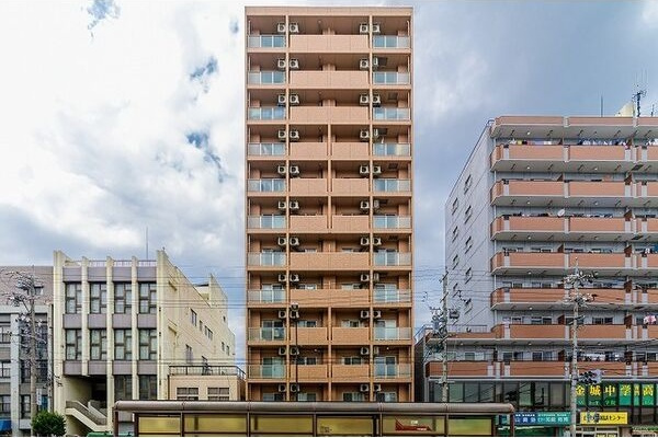 リヴェール白壁　※家賃ダウン(半年間)他キャンペーン中の外観