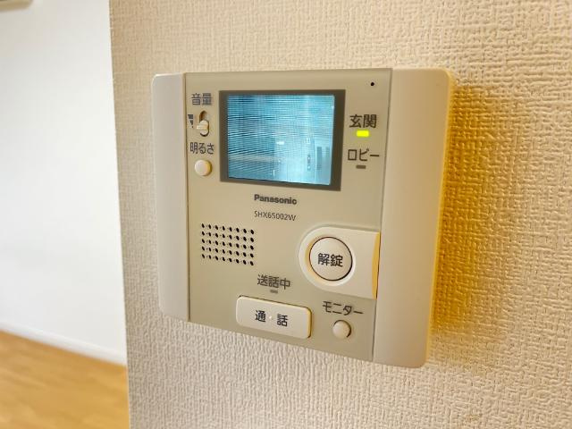 ビブレ東林間の内装|カメラ付インターホン