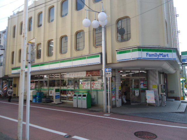 ビブレ東林間の周辺|ファミリーマート相模原東林間駅前店まで146ｍ