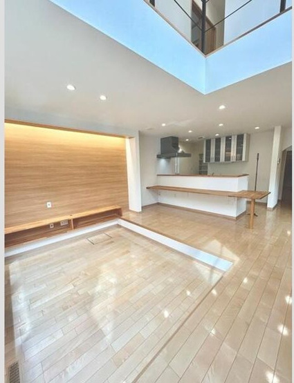 【居間・リビング】 | 片坂町2丁目戸建