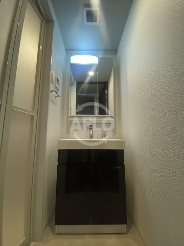 S-RESIDENCE福島Alovitaの独立洗面台|S-RESIDENCE福島Alovita　独立洗面台