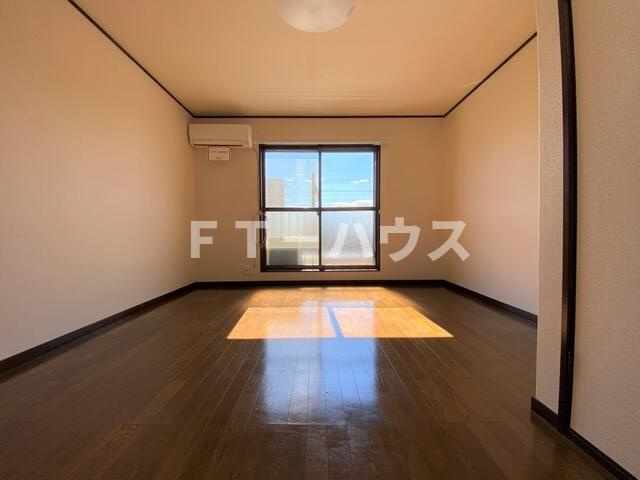 レジデンスサカイの寝室
