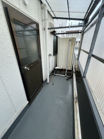 産友第一ビル　２Fのバルコニー