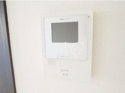 【セキュリティ】 | グランデフォルトゥーナ | モニター付きインターホンです。
