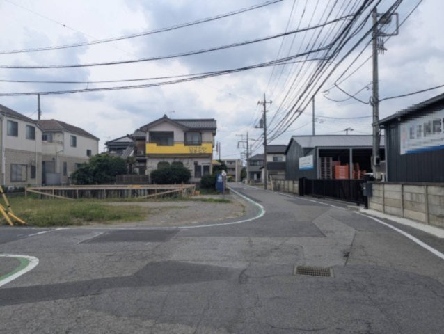 川口市大字安行藤八の倉庫