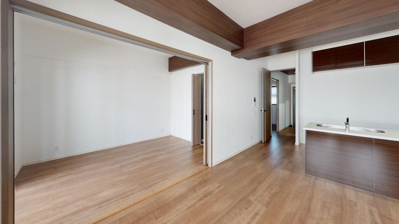 THE SQUARE・Glory Residenceの洋室