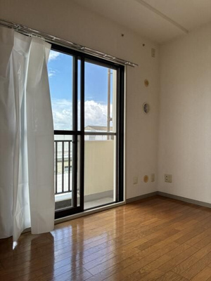 【洋室】 | コーポレート志木街道 | 使い勝手のいい洋室です