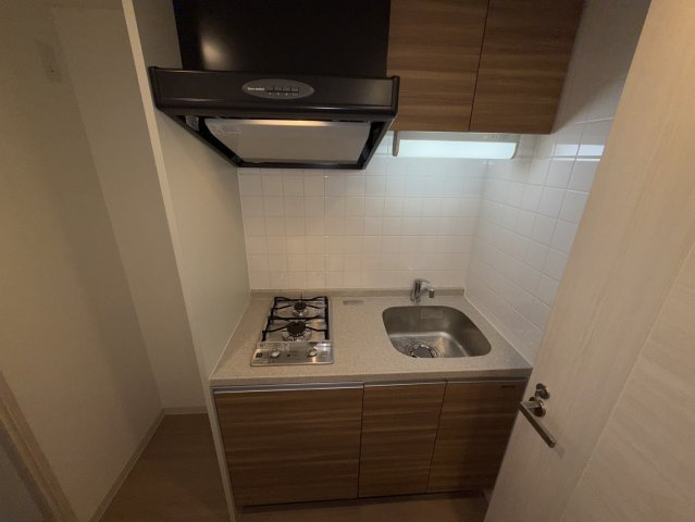 プレサンス三宮エレガンシアのキッチン|同物件別部屋写真