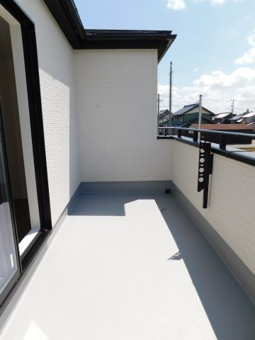 あま市七宝町川部出屋敷の新築一戸建のバルコニー|◇バルコニー◇　　南面で陽当り良好なワイドバルコニー♪